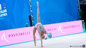 pozzi gaia sfe05636 copia simone ferraro ph